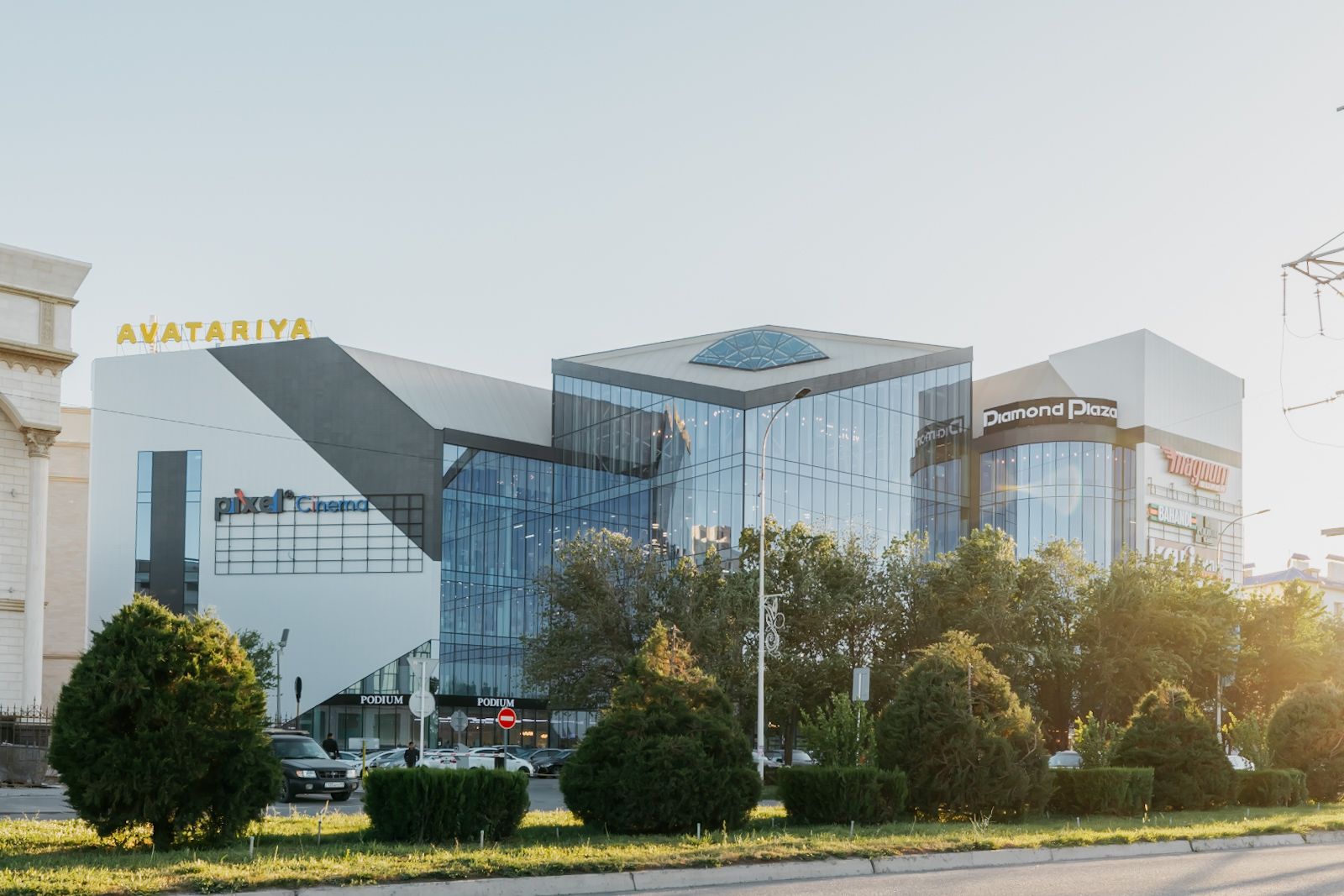 ТРЦ Diamond Plaza