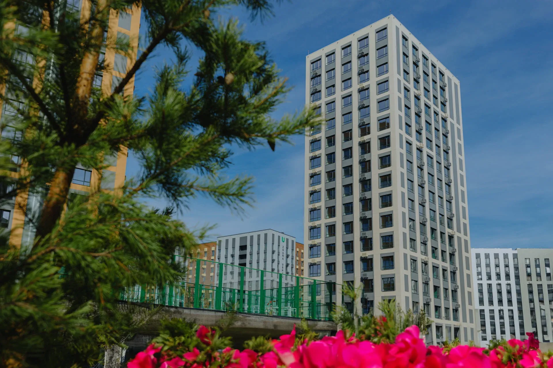 Estate image